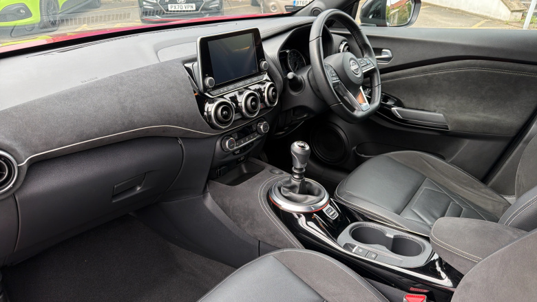 Nissan Juke 1.0 DiG-T 114 Tekna+ 5dr Petrol Hatchback